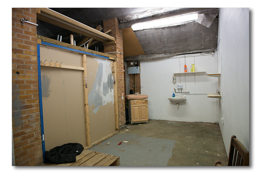Baby photographer in Nottingham Toilet and Kitchen area